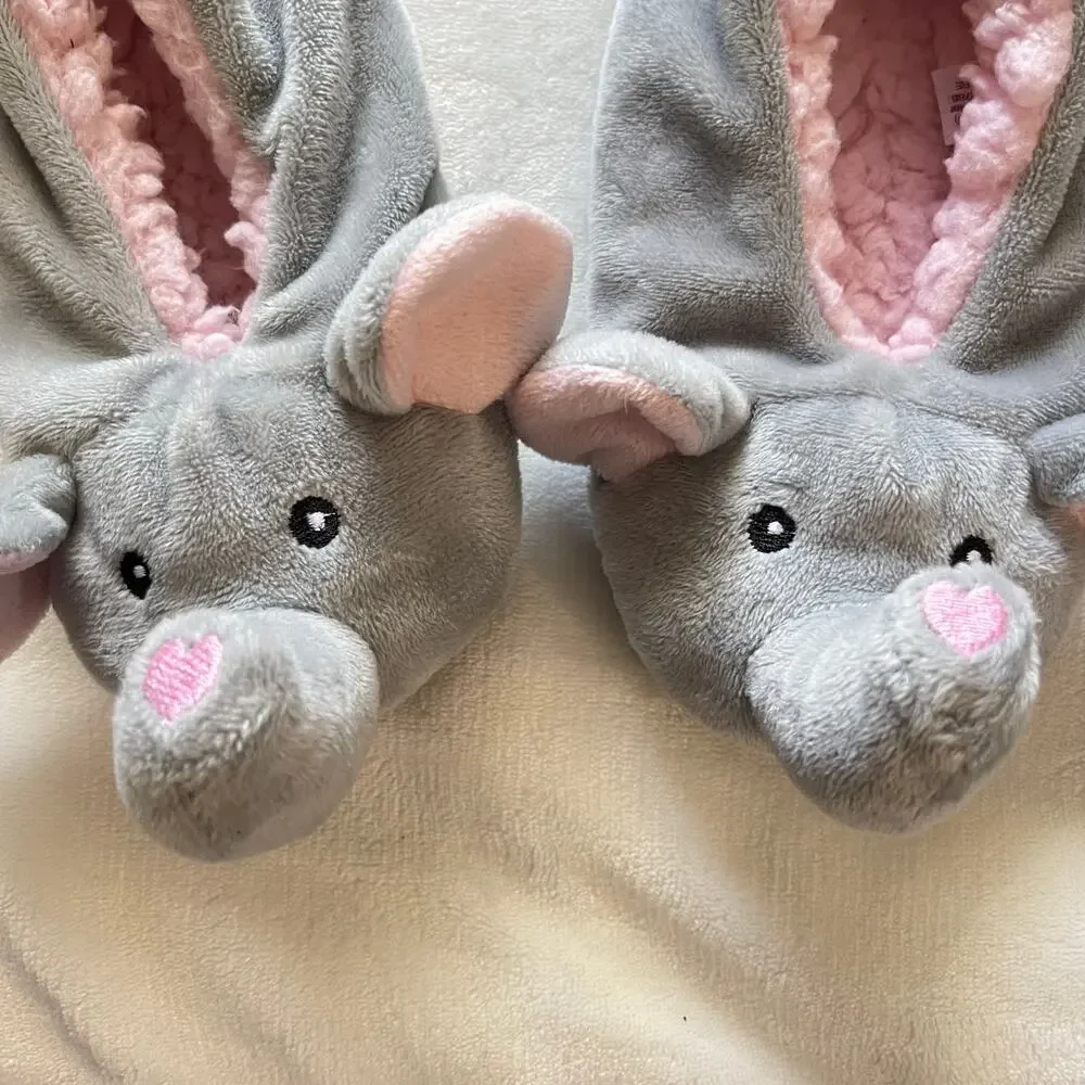 Grey & Pink Elephant Plush Slippers Never Worn Girls Size 13-1 No Tags Plush